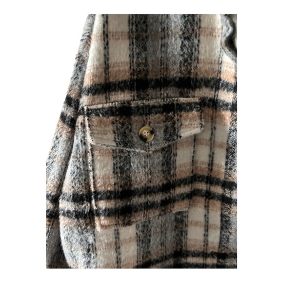 NWT Good American Plaid Shacket in Neutral - Picture 5 of 7